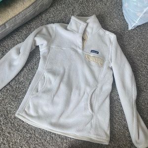 Patagonia sweatshirt